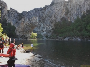 Einstieg Ardèche-Schlucht.jpg